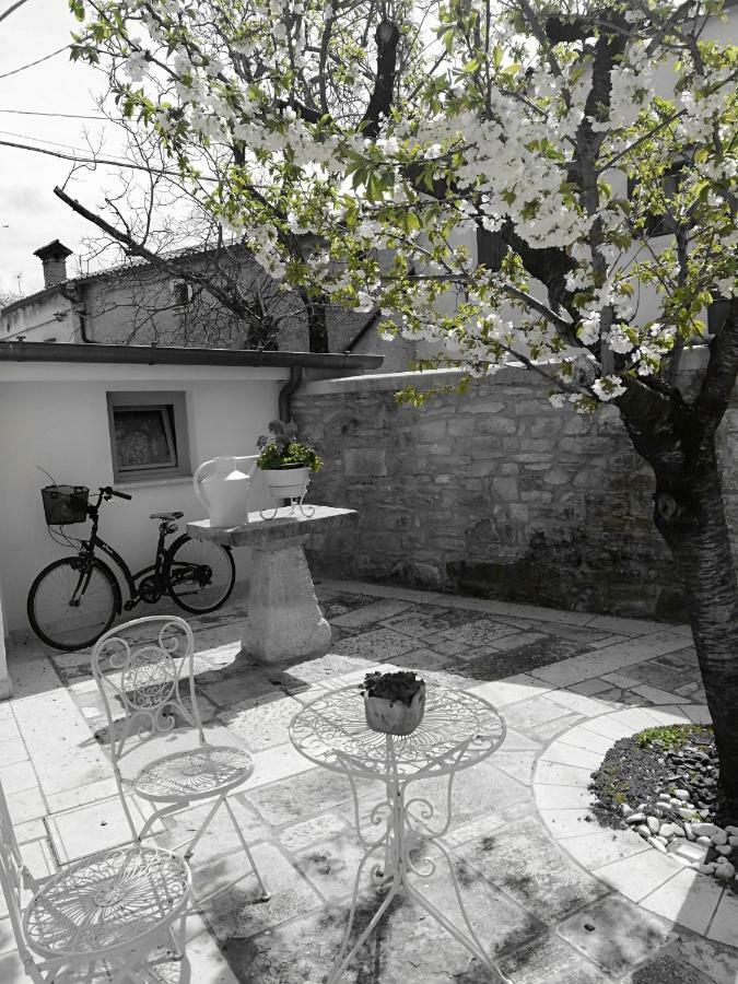Bed & Breakfast Barbara Borgo Grotta Gigante 외부 사진